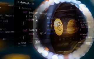 开平 api php源码,下载的php源码怎么运行呢？
